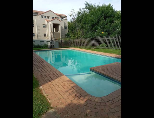 1 BEDROOM APARTMENT FOR SALE IN PAULSHOF